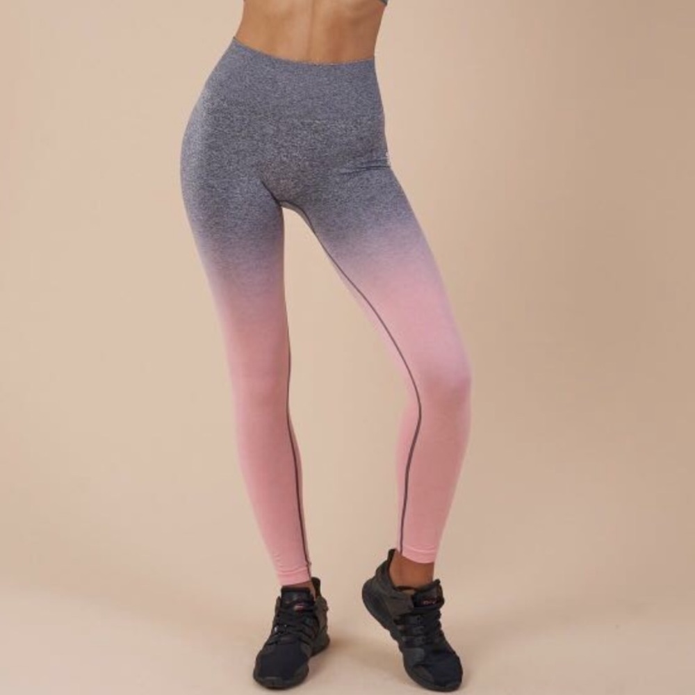 Gymshark Ombré Seamless Leggings in Charcoal/Pink